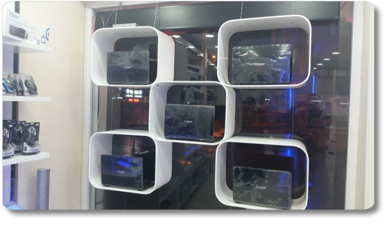 banko telefon bankoları cap telefonu tezgahları camlı banko vitrin aksesuar pano turkcell banko vodafone banko telefoncu dekoraston mağaza vitrinleri gsm bankoları