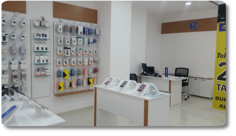 kenar mobilya cep telefonu banko banksu bankoları stand stant standları tezgah tezgahı tezgahları