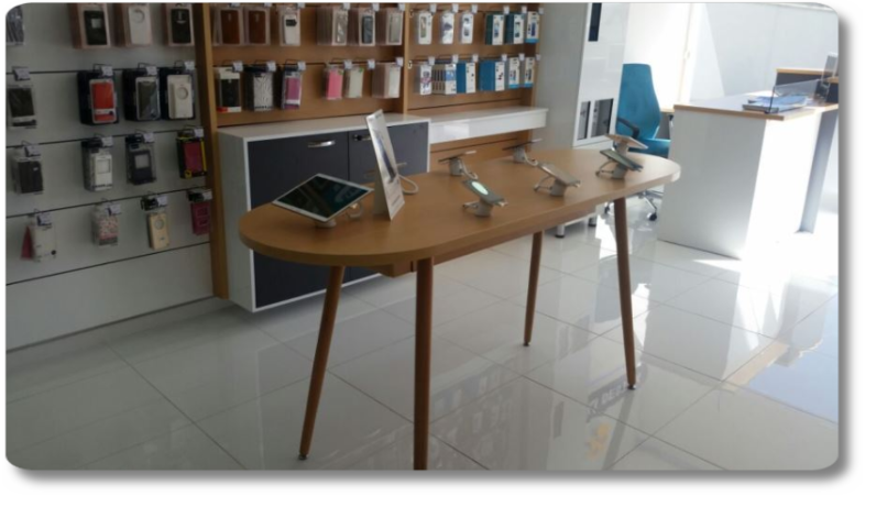 kenar-gsm-telefon-banko-tezgah-stand-stant-vitrin-aksesuar-pano-turkcell-vodafone-avea-silver-türktelekom-mağaza-standlari-telefon-magaza-deorasyonu